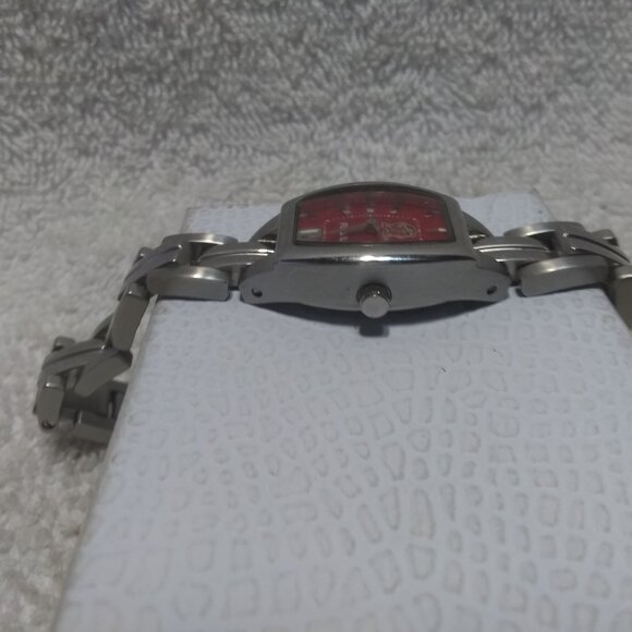 Fossil LI-3223 Quartz Watch Letter M Green Frog Dial Silver Bracelet New Bat ECU - Picture 3 of 11